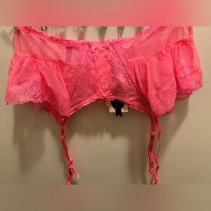 NWT Victoria’s Secret pink garter belt